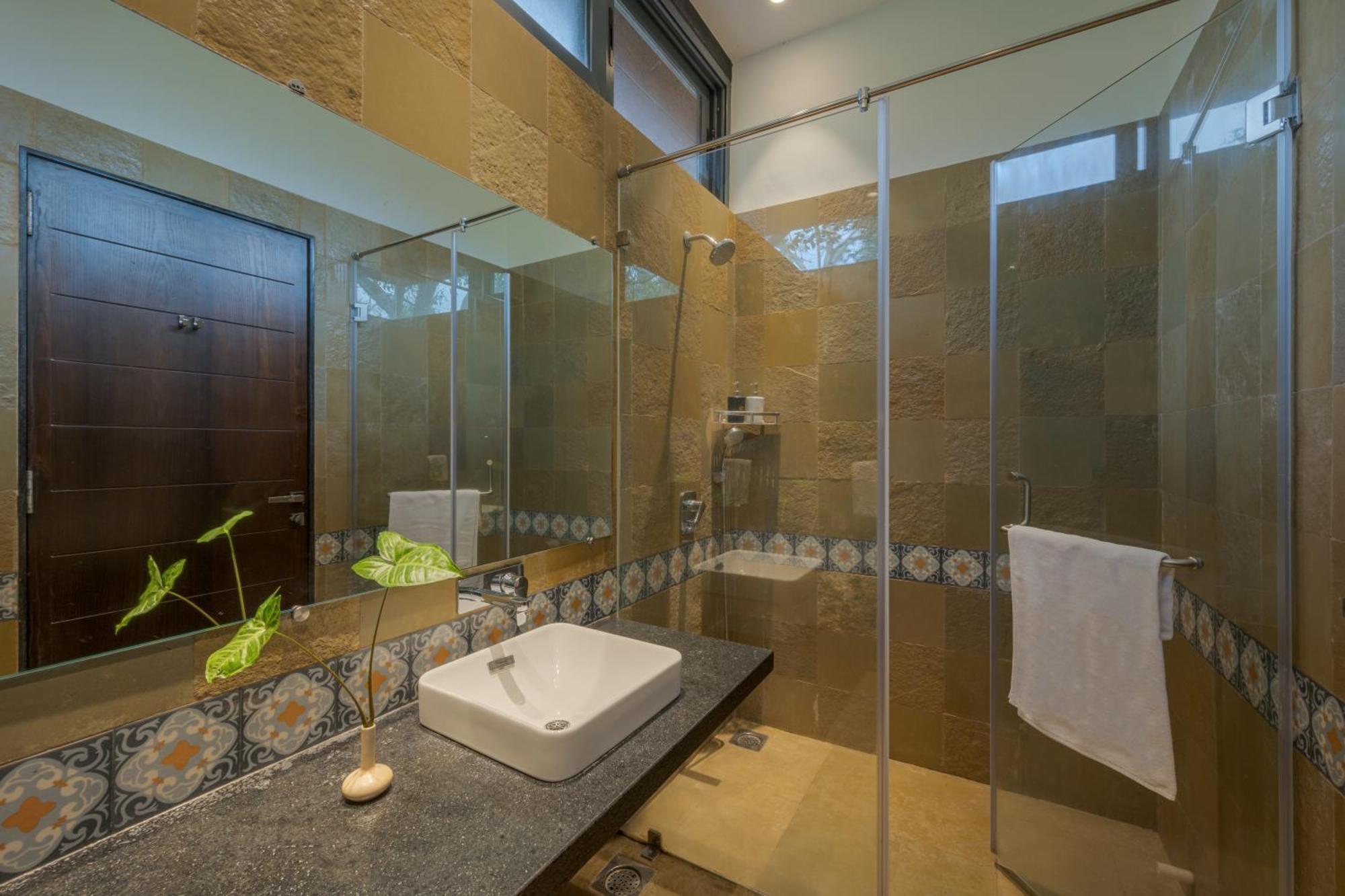 Saffronstays The Glasshouse, Panchgani - Beautiful Glass Villa For Couples Εξωτερικό φωτογραφία